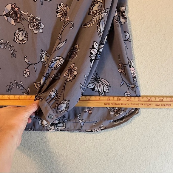 Womens Small Blouse THE LOFT Floral Periwinkle Flowy Boho Office Capsule - Picture 13 of 16